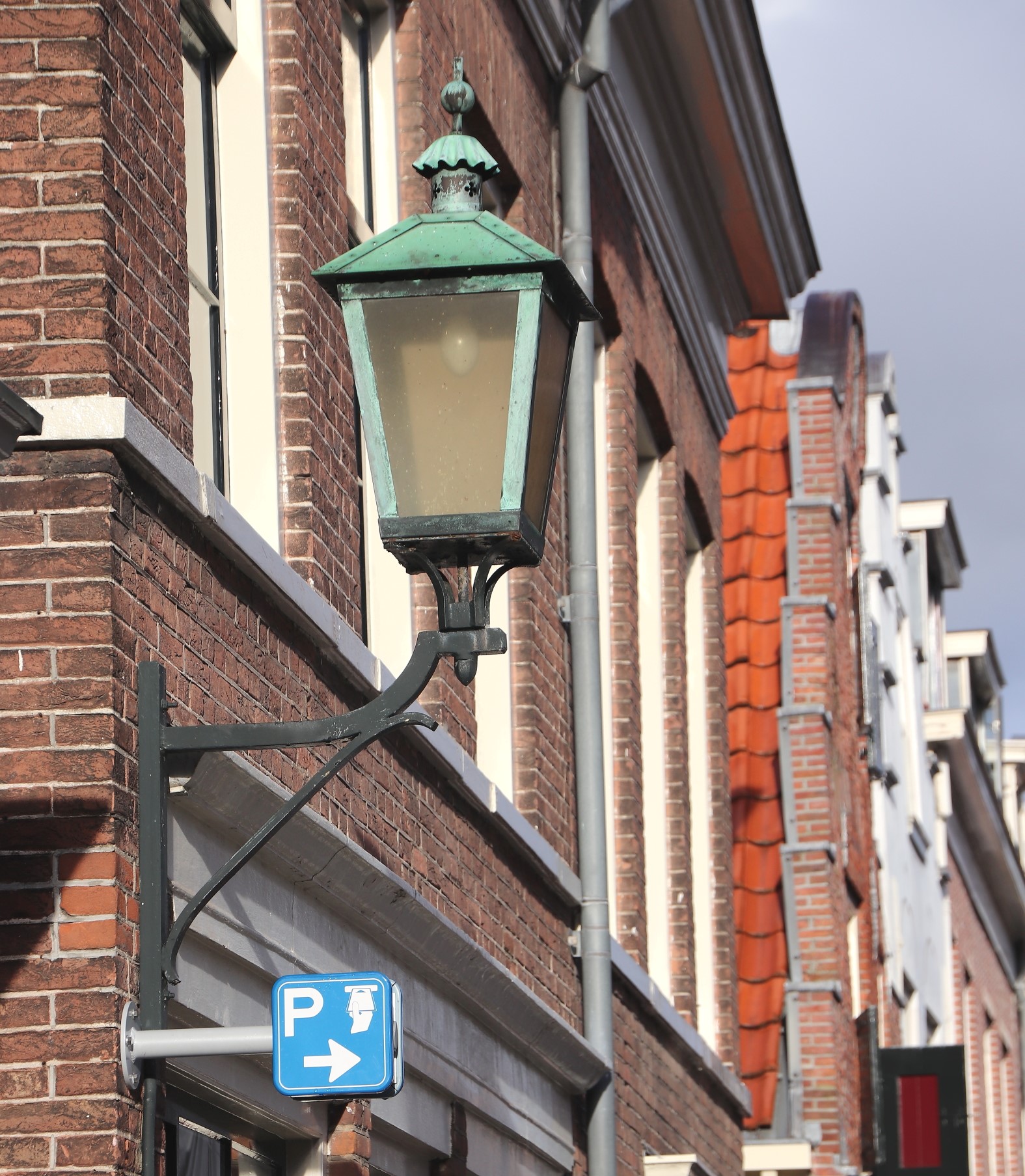 Vervangen van nostalgische lantaarns
